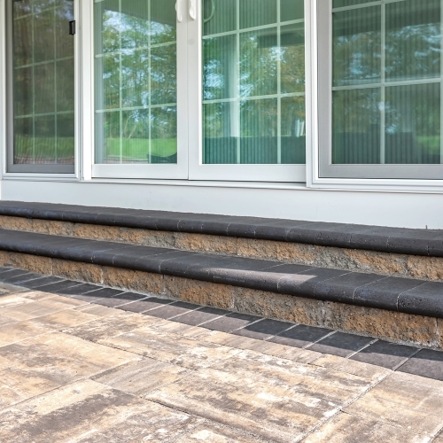 Steps - 6x12 Fullnose - Raven