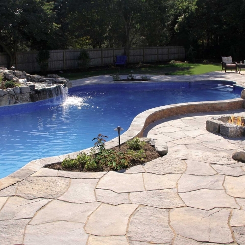 Pool Decks - Grand Flagstone - York Brown