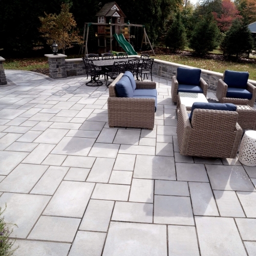 Patios - Thermal Finish Flagstone - Bluestone