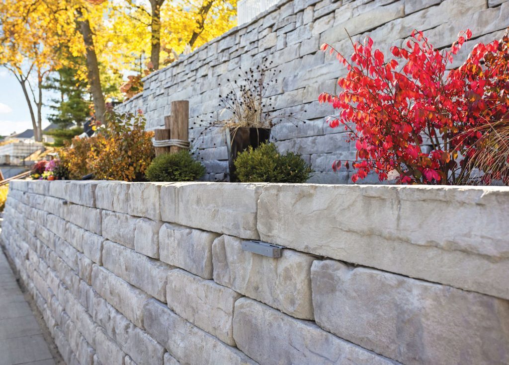 Segmental Retaining Walls — Best When Different Types of Retaining Wall Blocks and Design Both Matter