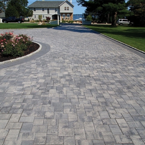 Driveways - Rustico 6x6 / 6x9 - Granite City Blend
