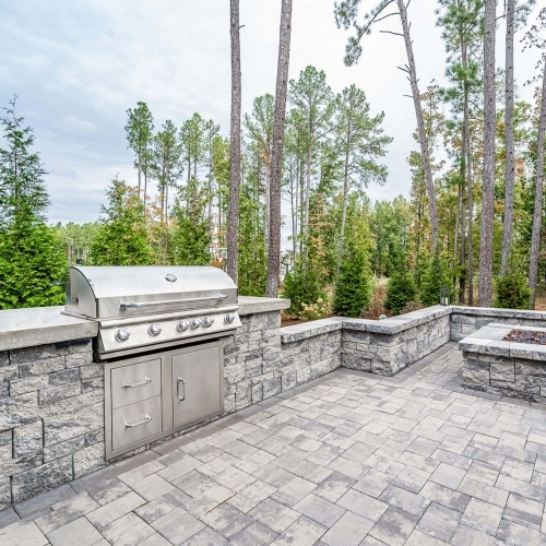 Outdoor Dining - 6" Colonial Mini Wall - Granite City Blend