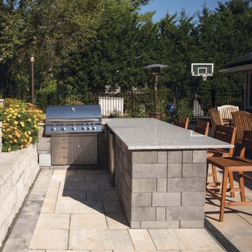 Outdoor Dining - Stonegate Contemporary Wall - Graphite Pearl Blend
