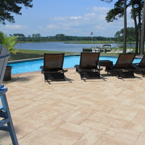 Pool Decks - Stone Ridge XL - Travertina
