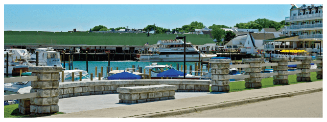 Redi-Rock® retaining wall Installation
