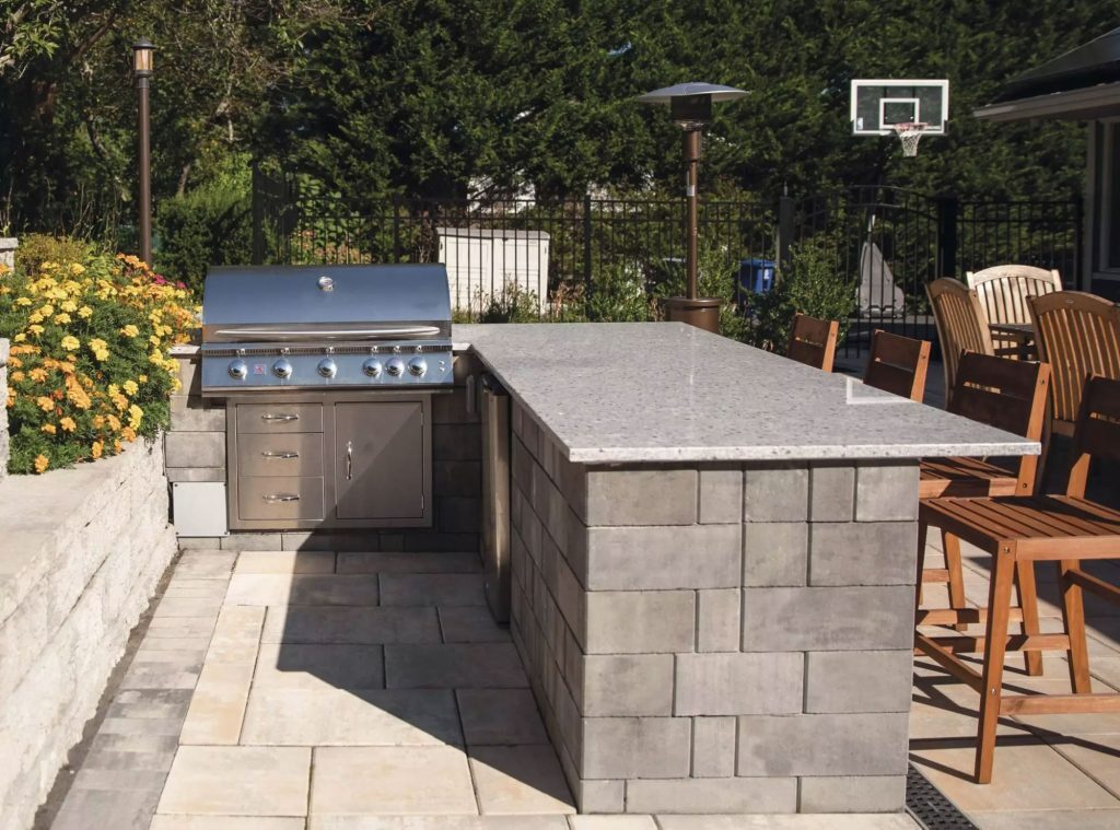 Start with Use: Outdoor Kitchen Design That Fits Your Day-to-Day