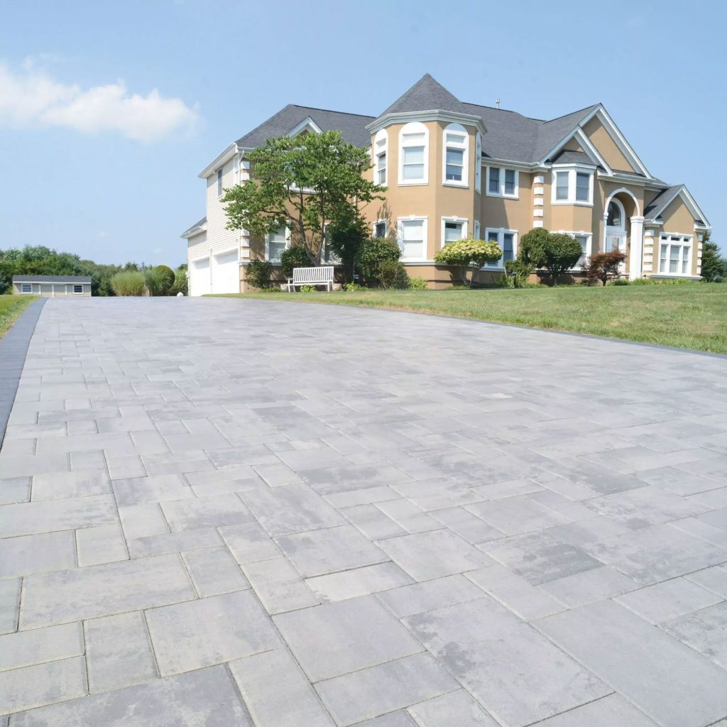 Gorgeous driveway using Stone Ridge Contemporary - Granite City Blend