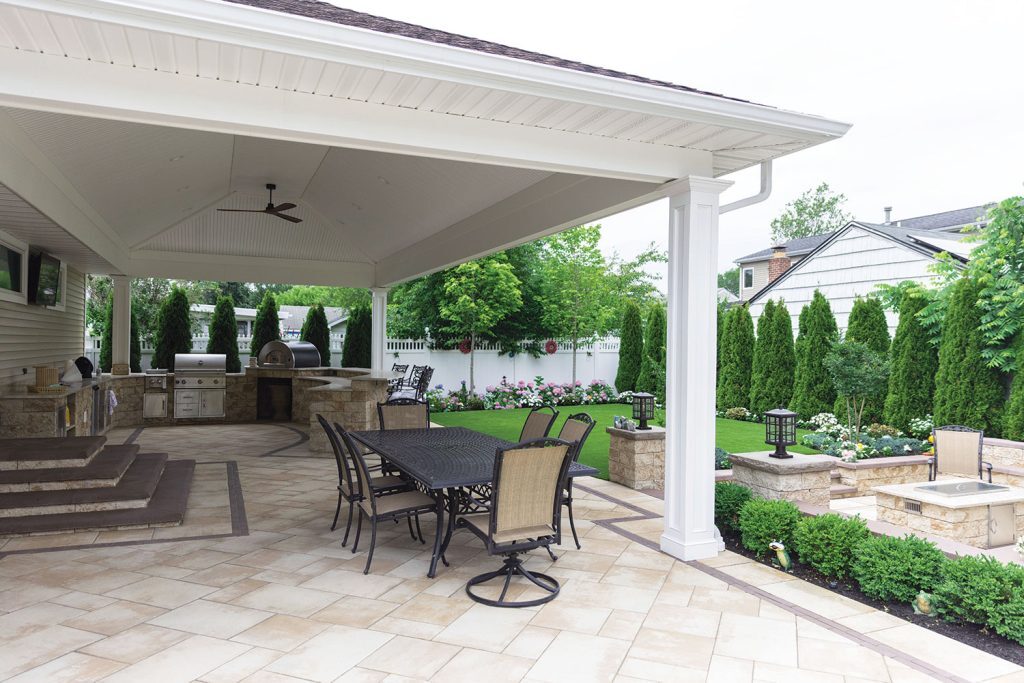 Dining Spaces That Feel Connected