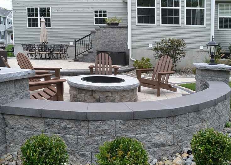 How Retaining Walls Shape the Flow of a Space