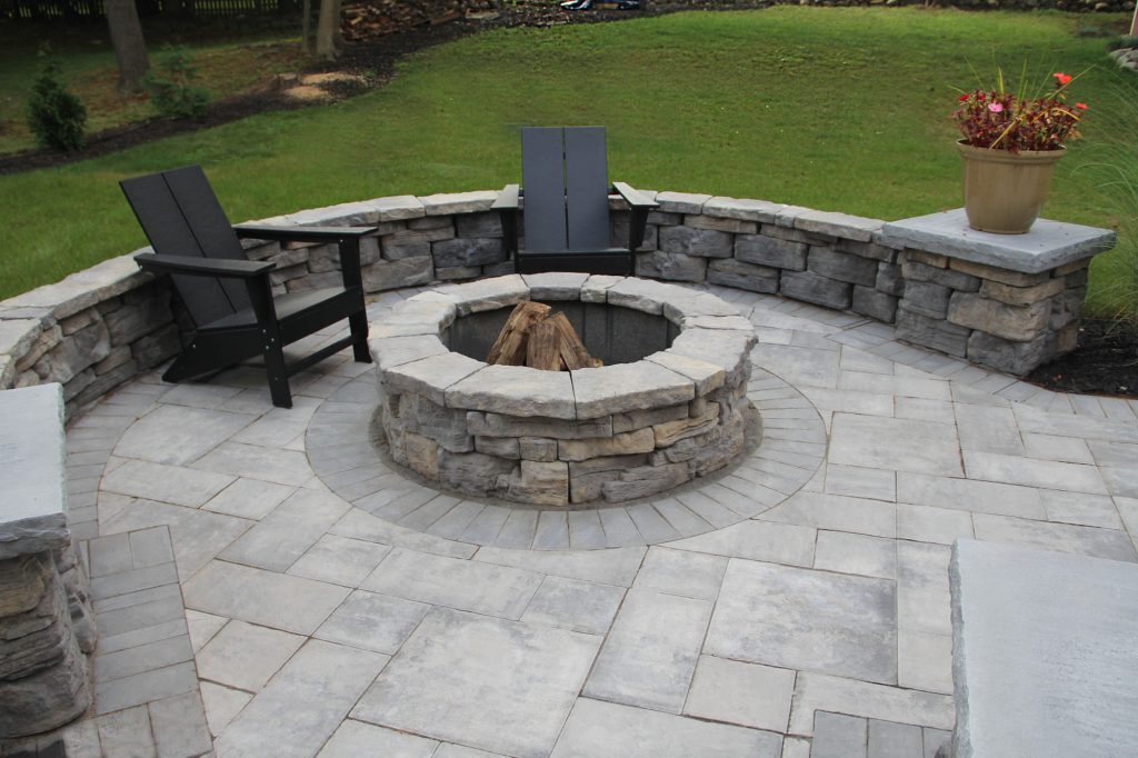 FAQ: Planning an Outdoor Fire Pit
