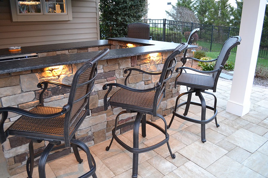 Outdoor Patio Lighting Ideas for Smaller Spaces