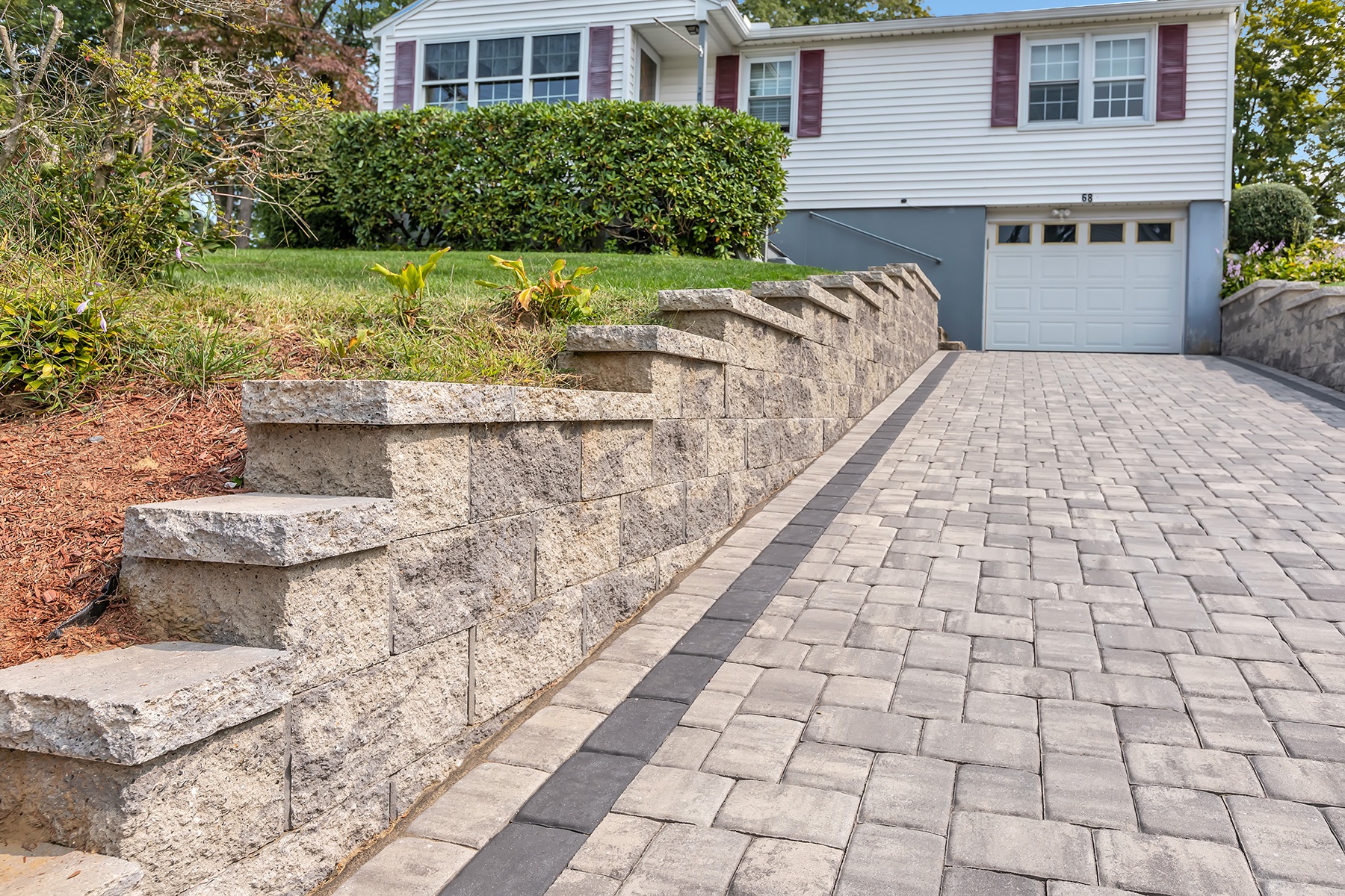 Driveways - Colonial Cobble - Walls - Alta Pro Wall - Granite City