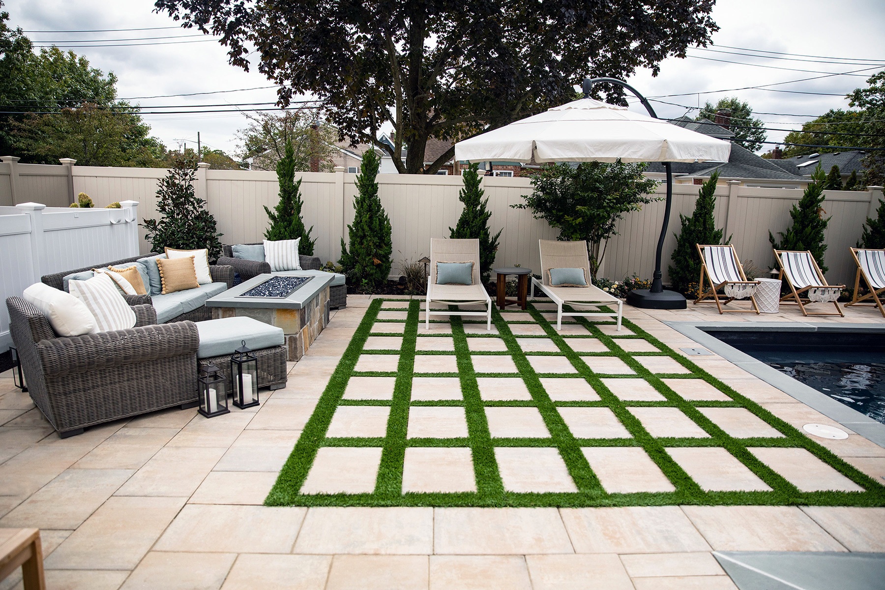 Patios - Alpine Contemporary 16x24 - Chesapeake