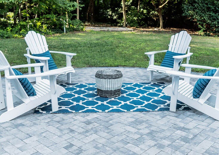 Kitchen Layouts That Fit Tight Patios