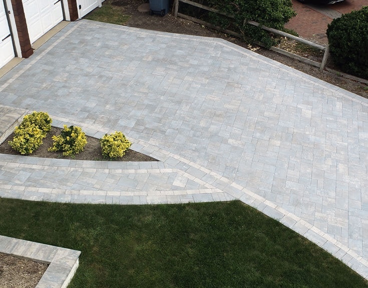 Contractor Spotlight: Planning a Driveway and Walkway for Daily Use